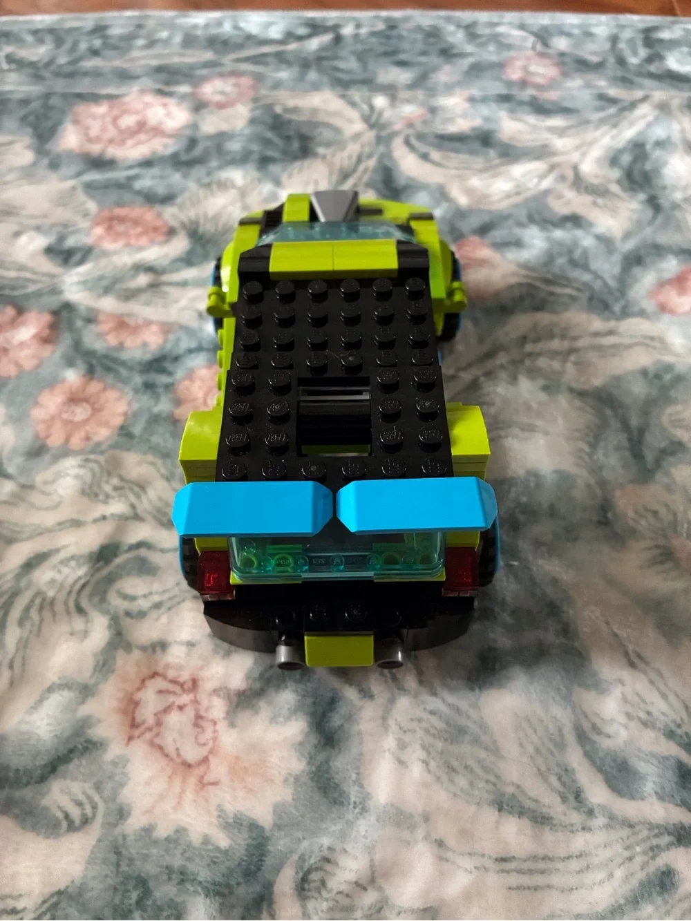 LEGO-Style Kids Racing Car Toy — Bright Lime & Blue